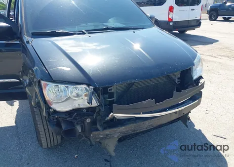 2016 Chrysler Town & Country Touring from USA, damaged, VIN 2C4RC1BG7GR126662